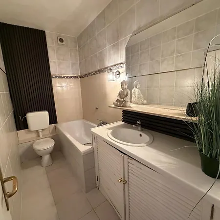 Apartment Am Wehrhahn Dusseldorf